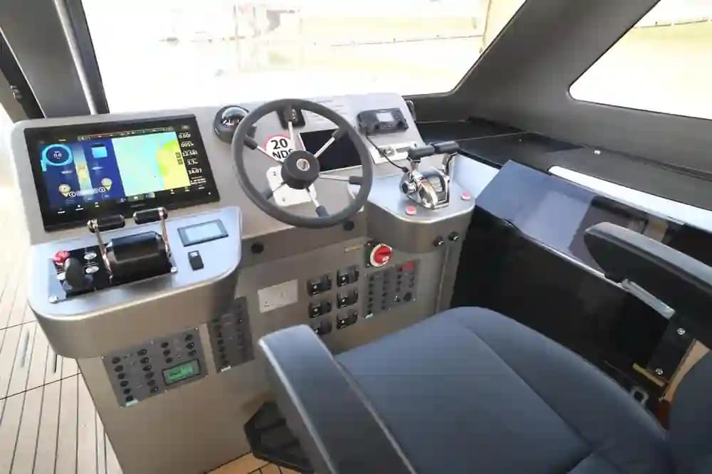 Custom Sunmare 50 in vendita