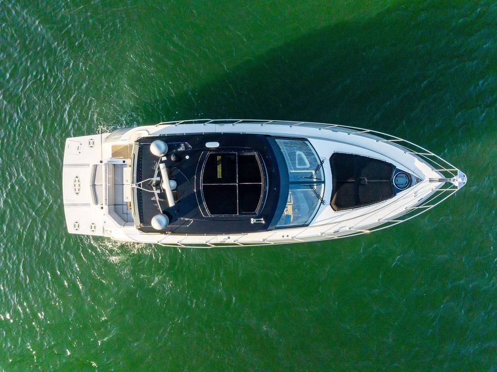 2017-cruisers-yachts-45-cantius-power-9619195-20241210081158725-1_XLARGE.jpg