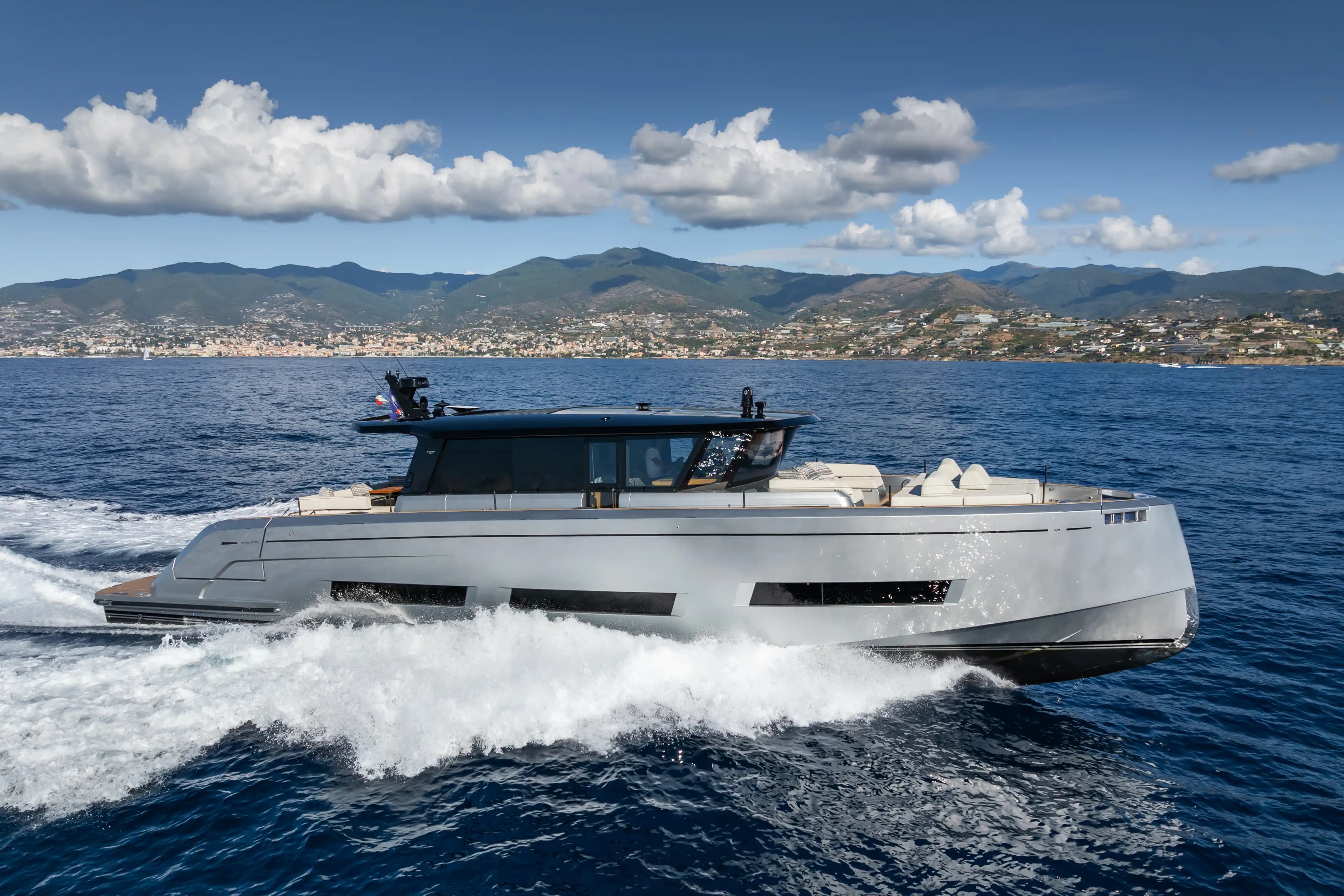 Pardo Yachts GT75 for Sale