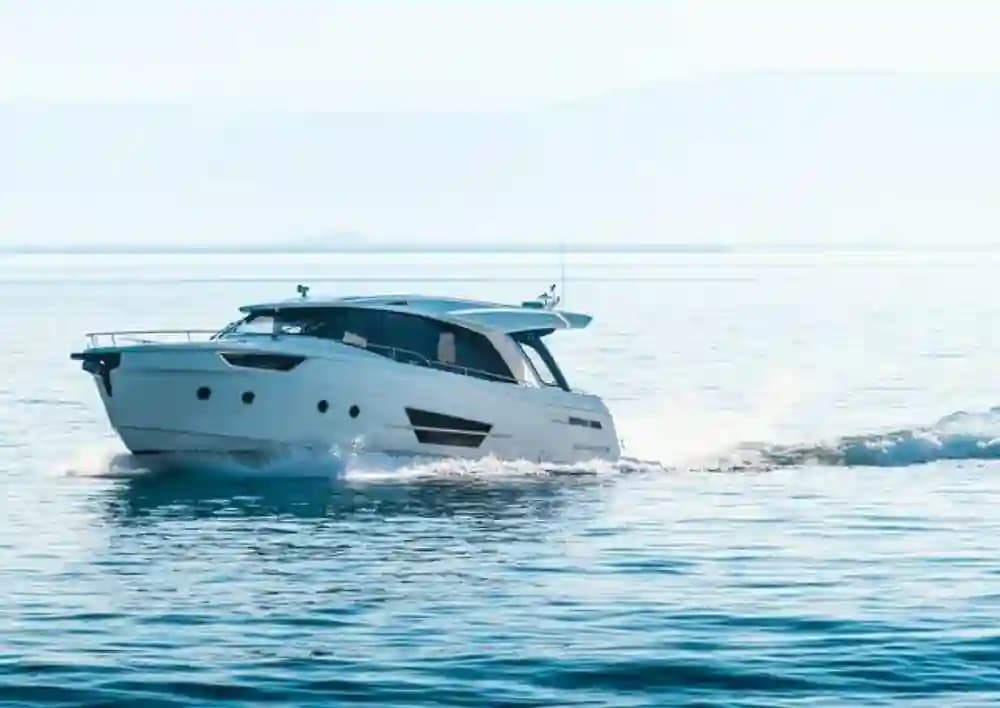 Greenline Yachts 45 Coupe for Sale
