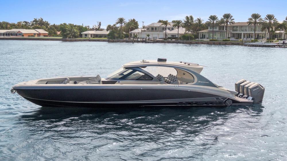 2024 Mystic Powerboats M5200