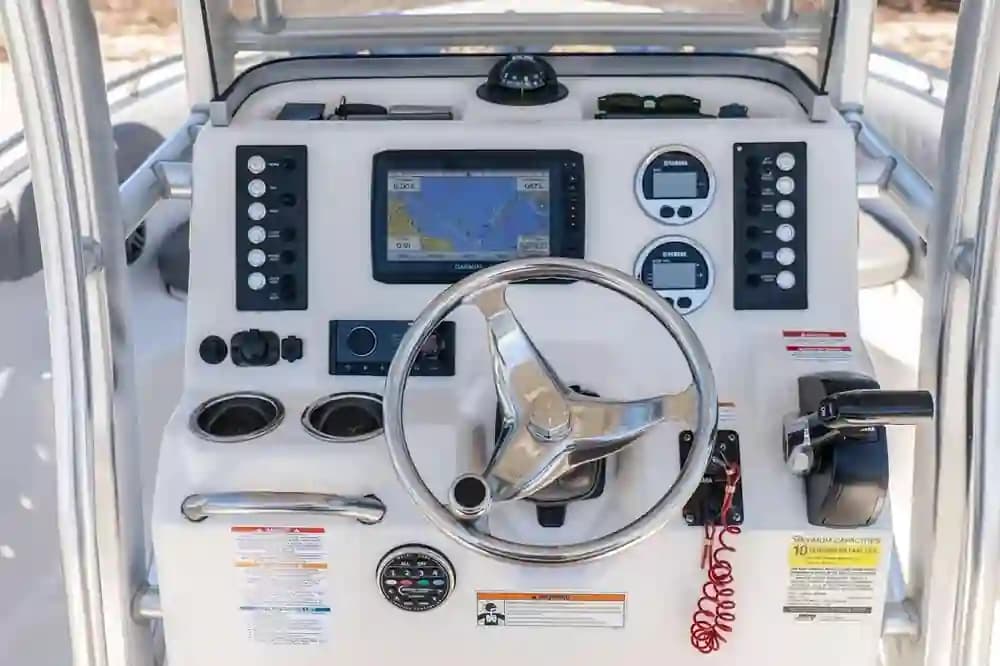 2020 Robalo R222 for Sale in Miami, Florida Center Console 4