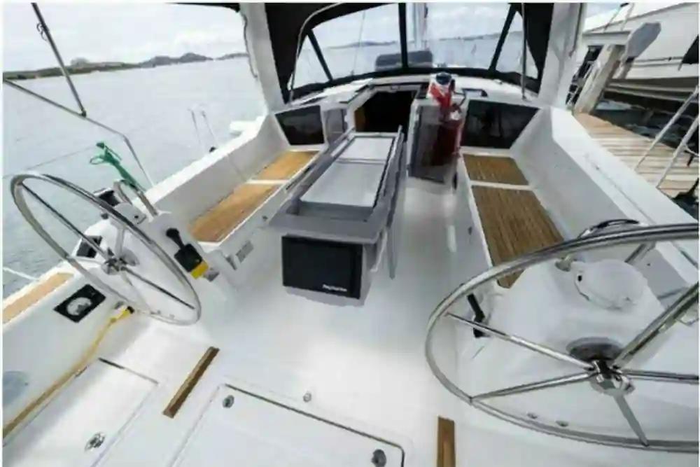 Beneteau Oceanis 41.1 zum Verkauf