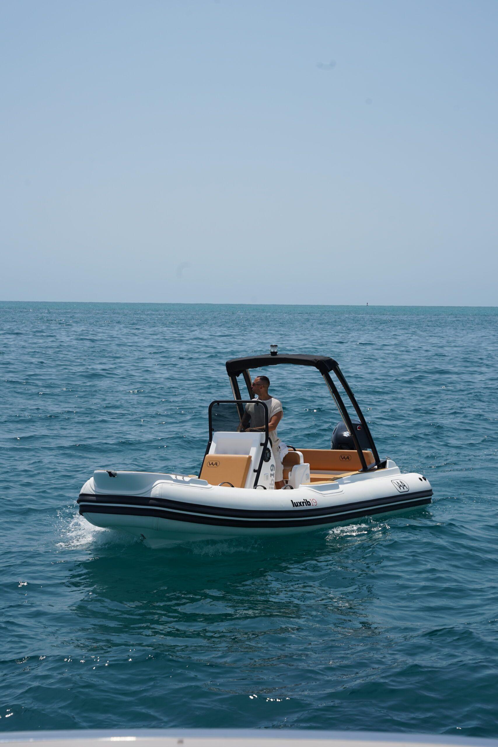 Aqvaboats Luxurib 19 For Sale