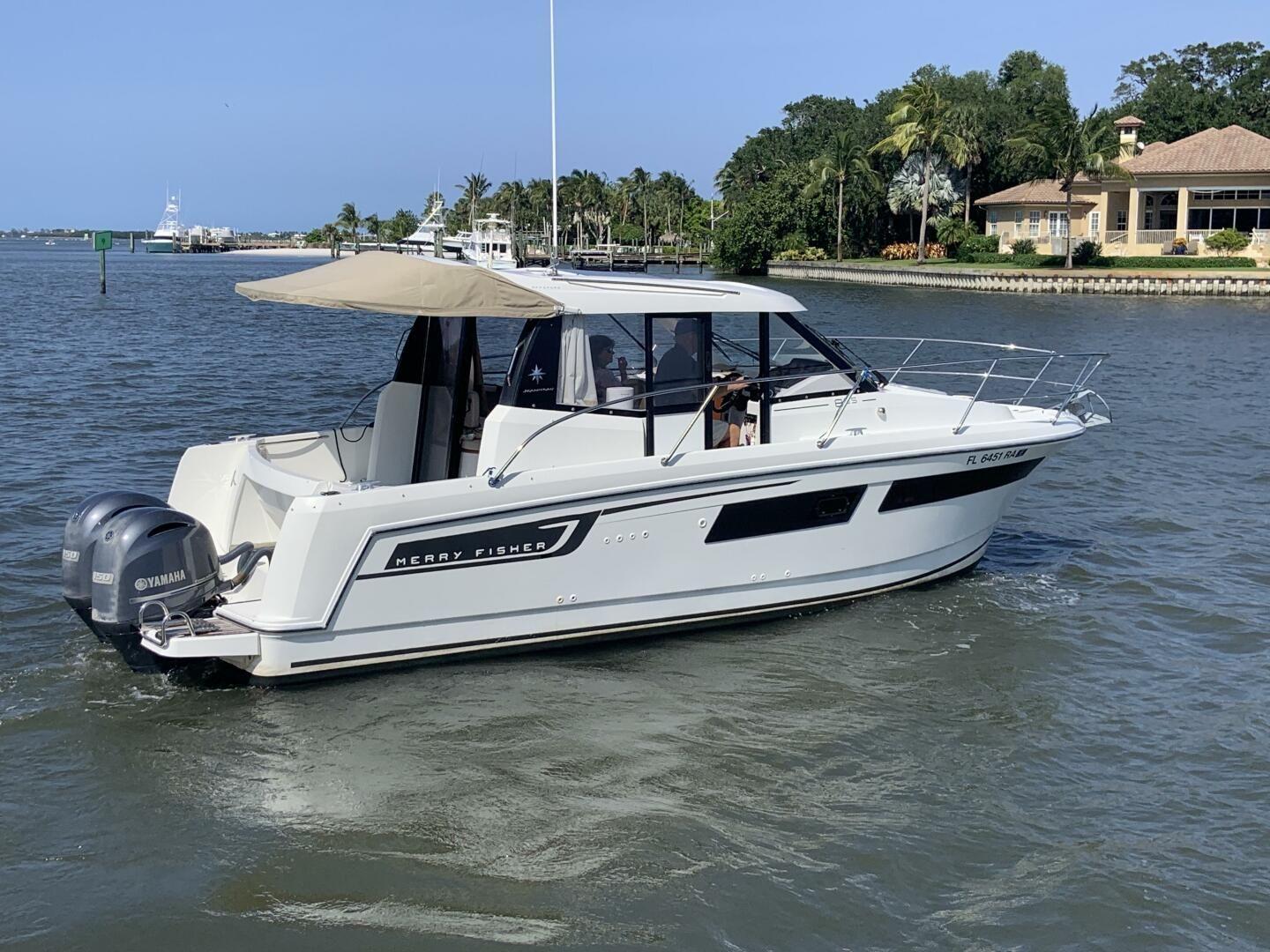 Jeanneau Merry Fisher 855 a la venta
