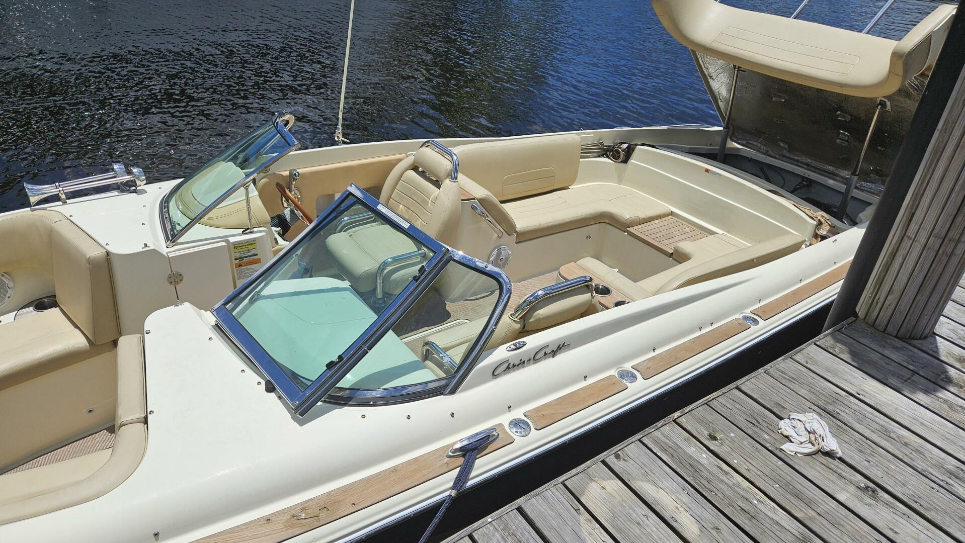 Chris-Craft Launch 27 For Sale