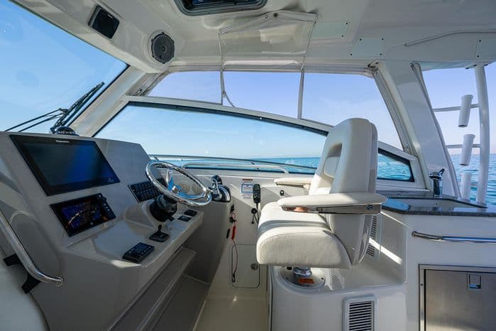 2017 Boston Whaler 345 Conquest for Sale in Key Biscayne, Florida Freshwater Fishing 3