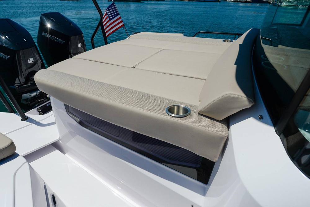 2024-axopar-37-xc-cross-cabin-aft-cabin-power-9341443-20240415145438236-1_XLARGE_-_abcdef_-_672fc060e02400b7b98e78fd9b7ccde131f184dc.jpg