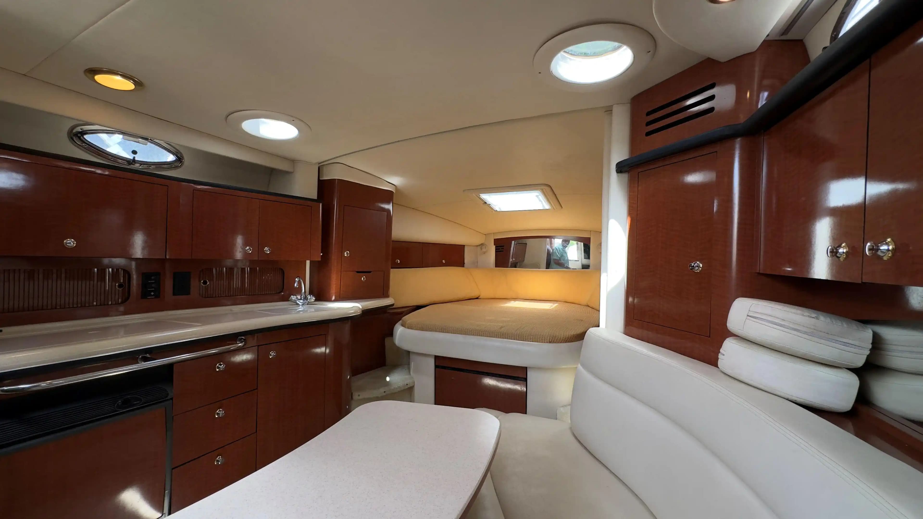 2003 Sea Ray Sundancer 320 for Sale in Bal Harbour, Florida Express Cruiser 2