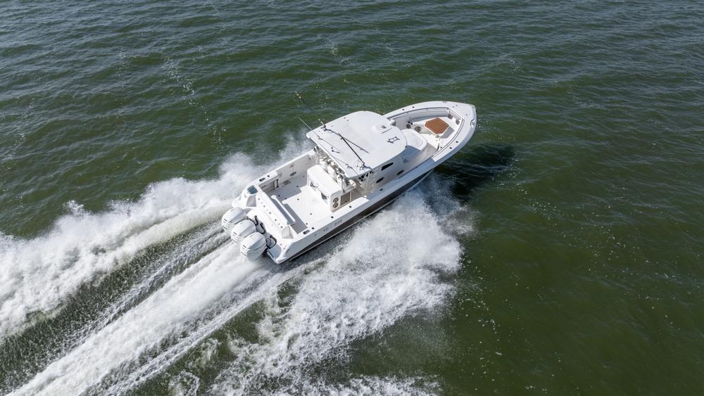 2011 Boston Whaler 370 Outrage