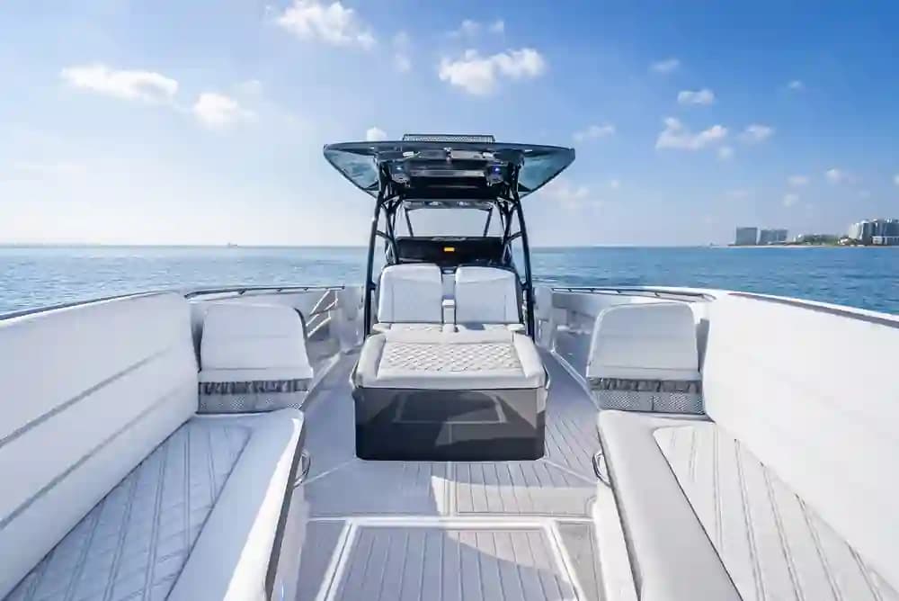 2024 Nor-Tech 390 Sport Vendido en Dania Beach, Florida Center Console 4