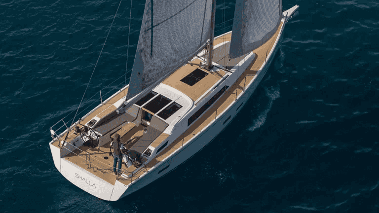 Yacht