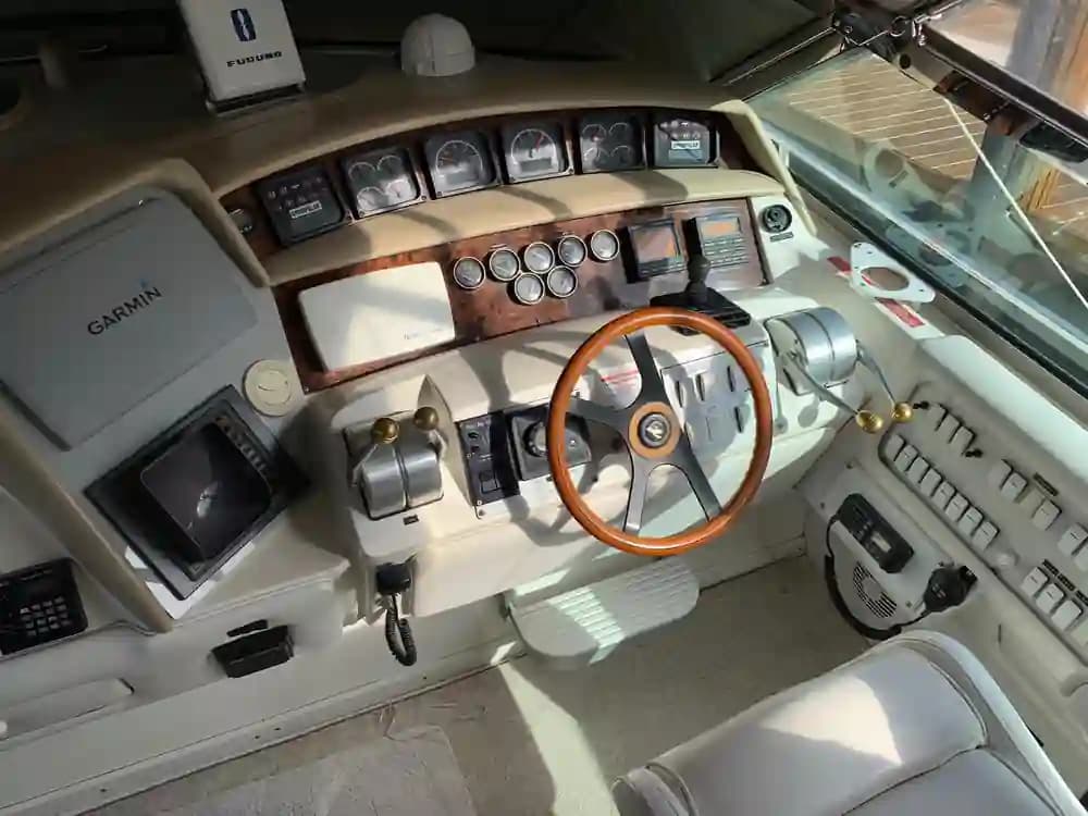 Sea Ray Sundancer 630 à vendre