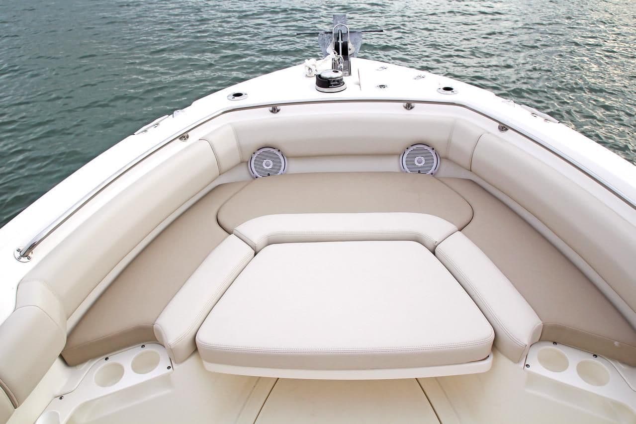 2024 Boston Whaler 230 Outrage for Sale in Traverse City, Michigan Center Console 4