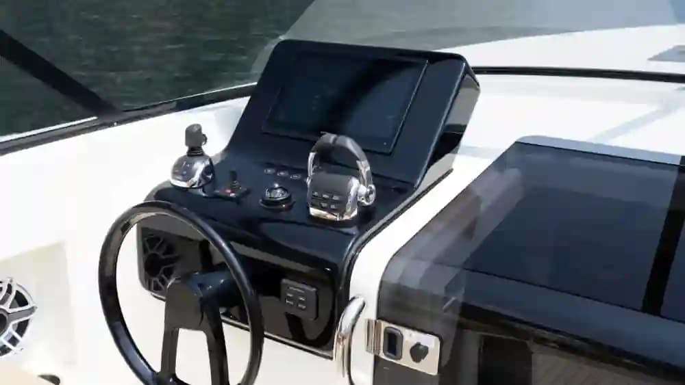 2025 VanDutch Yachts 32 for Sale in Ibiza, ES Runabout 5