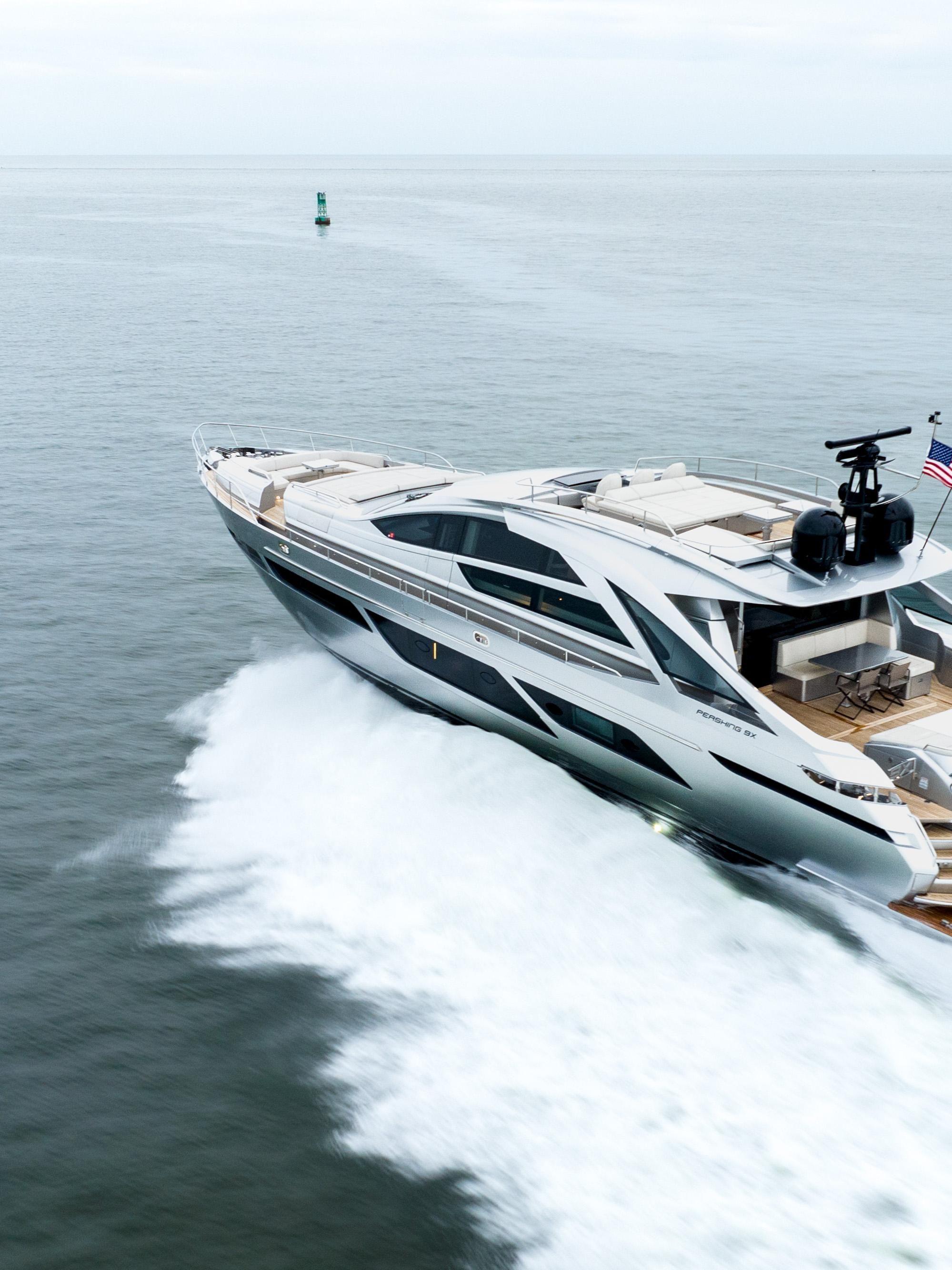 Pershing 9X zum Verkauf