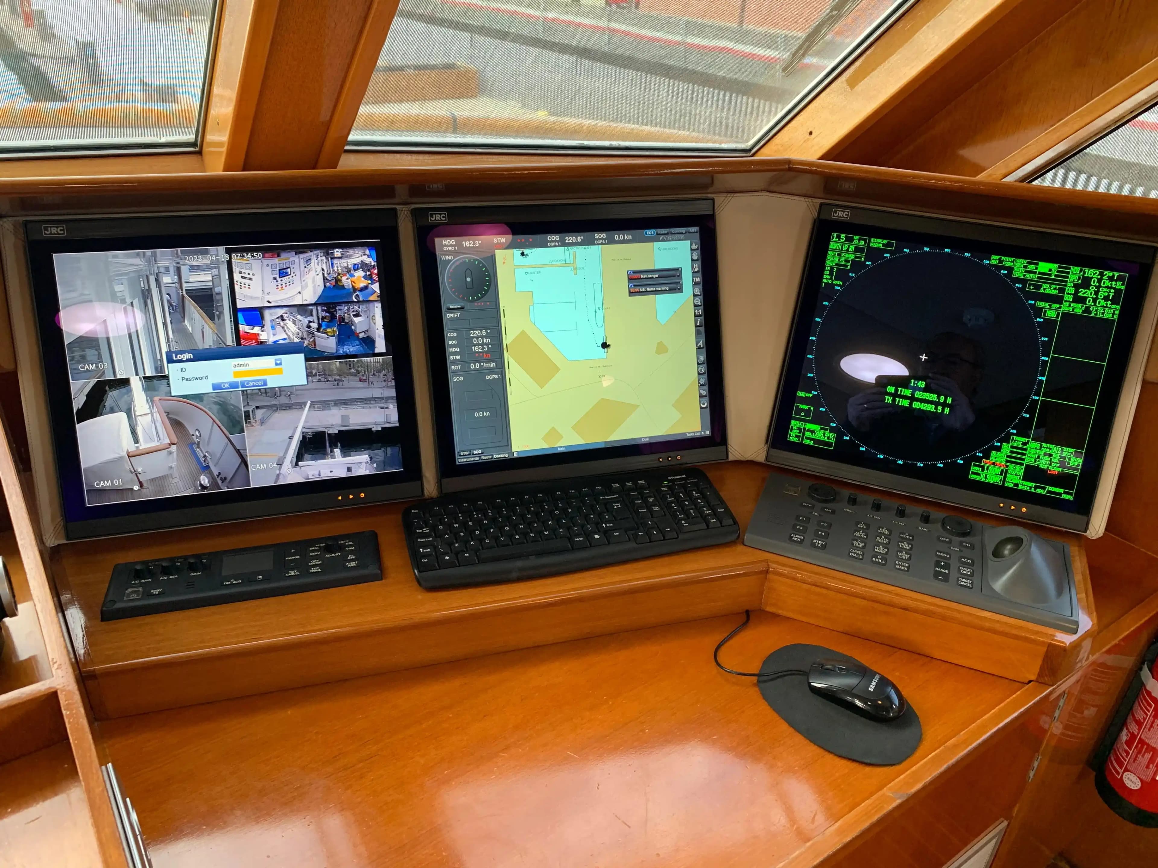 1982 Feadship 125' Monaco in vendita a Barcelona, ES Megayacht 2