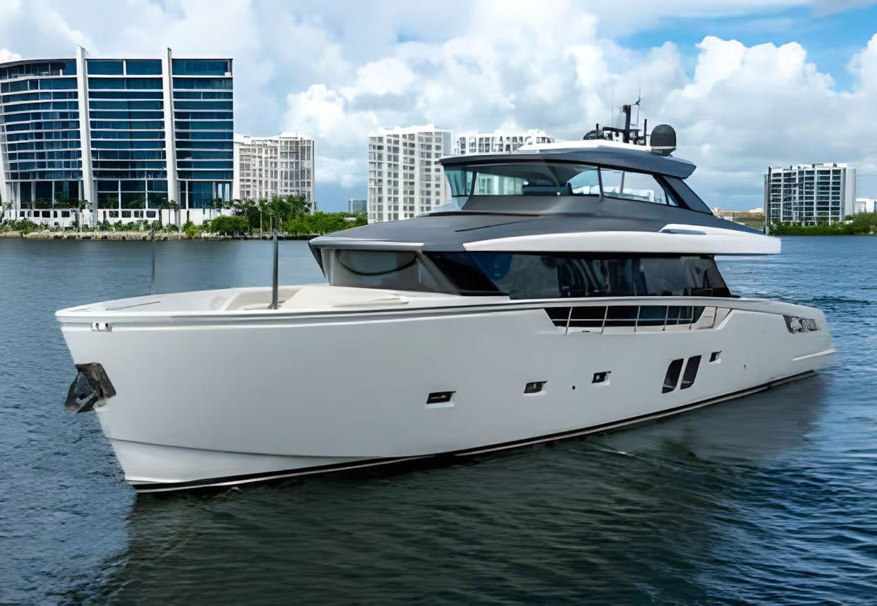 Sanlorenzo SX76 For Sale