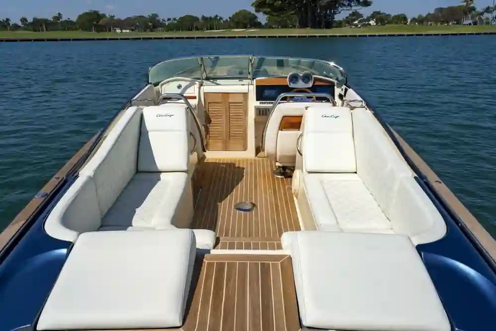 2020 Chris-Craft Corsair 34 for Sale in Miami, Florida Runabout 2