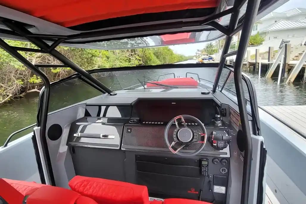 Brabus Marine Shadow 900 Spyder & Sun-Top for Sale