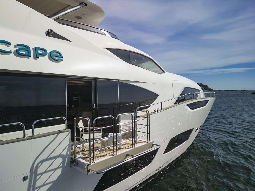 2017-sunseeker-95-yacht-power-9559106-20241007120436477-1_XLARGE.jpg