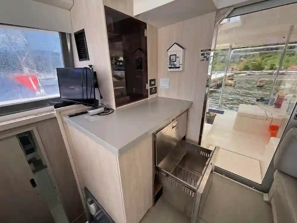 2017 Leopard Catamarans 404 for Sale in Ribishi, VC Multi-Hull 2