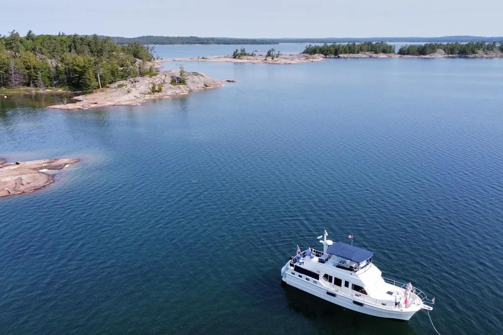 2002 Symbol Yachts 42' Sundeck