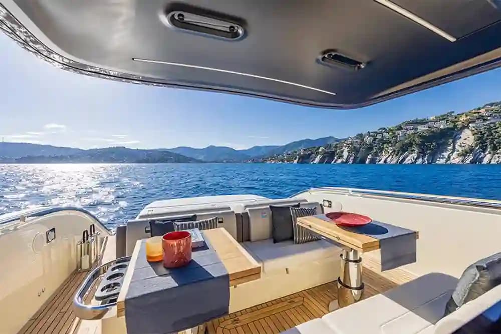 Invictus Yachts TT460 for Sale