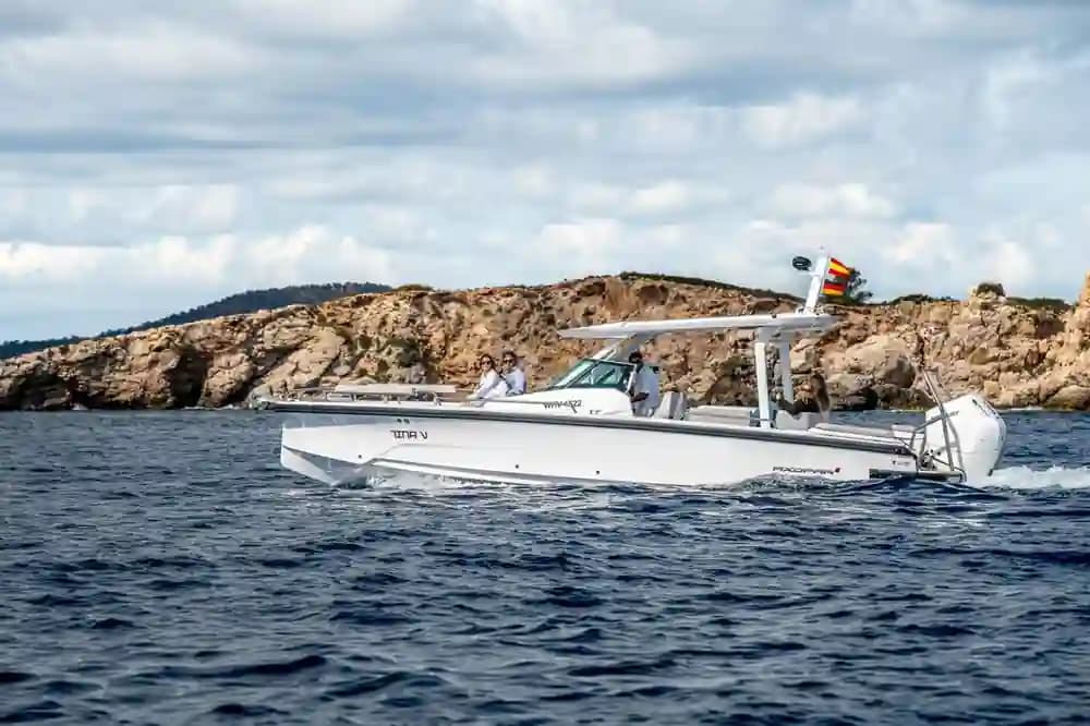2024 Axopar 29 Sun Top for Sale in Wrightsville Beach, North Carolina Walk-around Boats