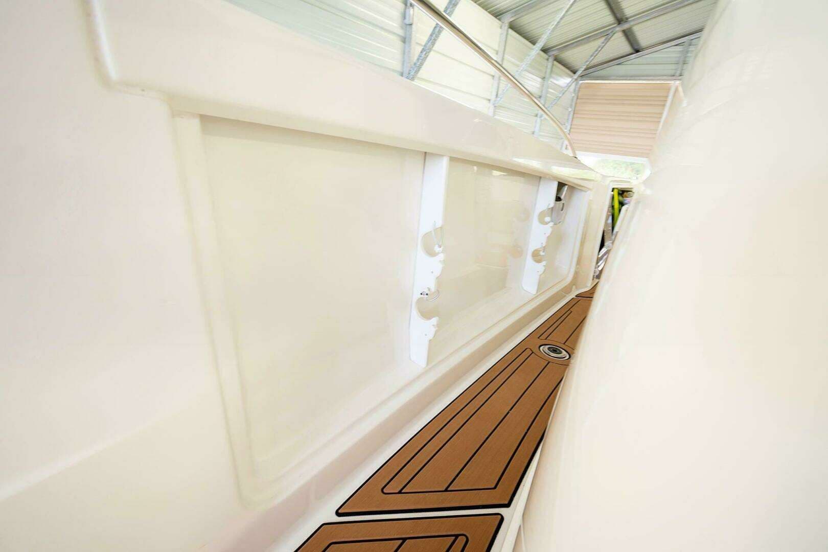 Jeanneau Leader 9.0 CC for Sale