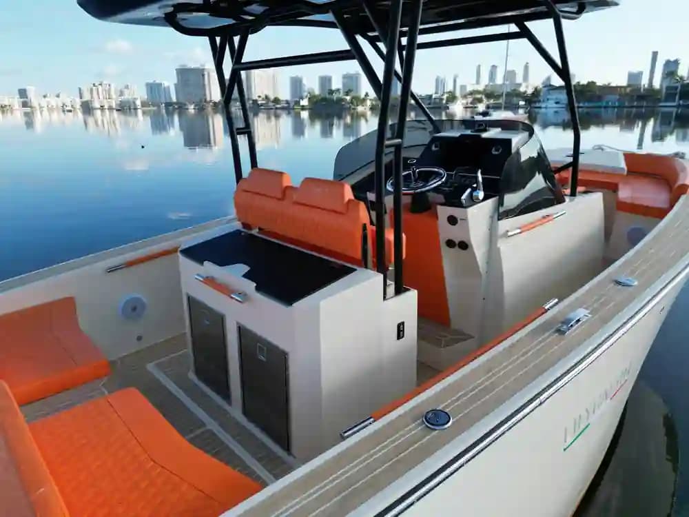 2026 Lilybaeum Yacht LIPARI 31 for Sale in Miami, Florida Center Console 5