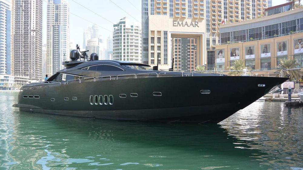 95-ft-2004-Sunseeker-Predator-95-2 (1).jpg