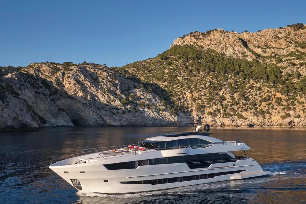 2023 Astondoa 110 Century