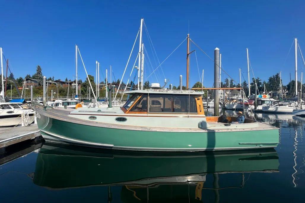 Jespersen Boat Builders Custom Gartside Downeast Cruiser te koop
