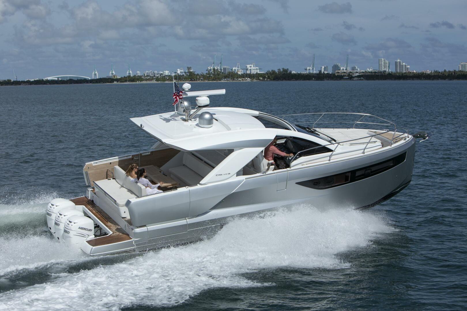 Jeanneau DB/43 OB For Sale