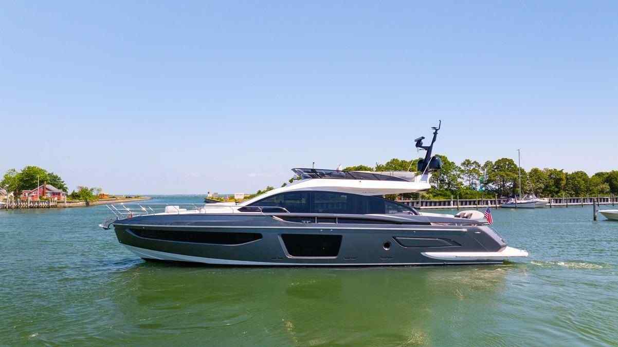 Yacht
