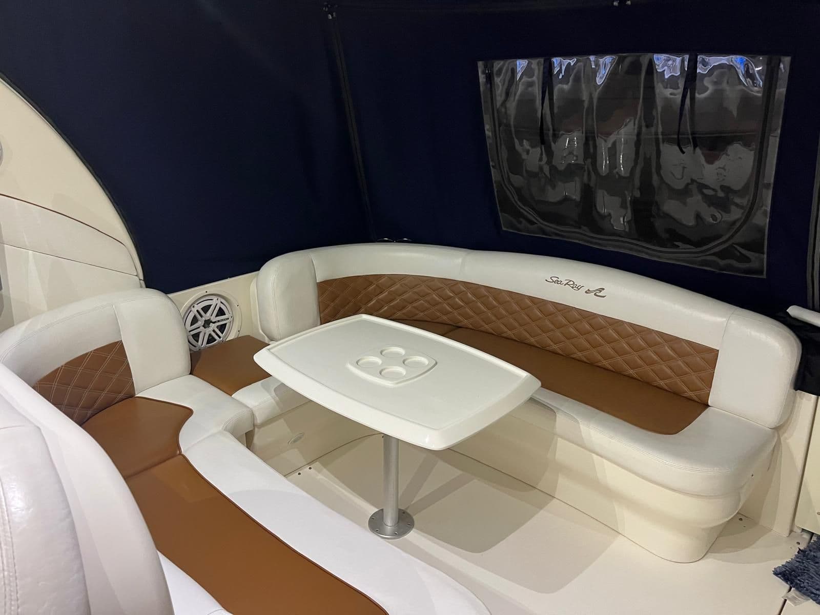Sea Ray 40 Sundancer for Sale
