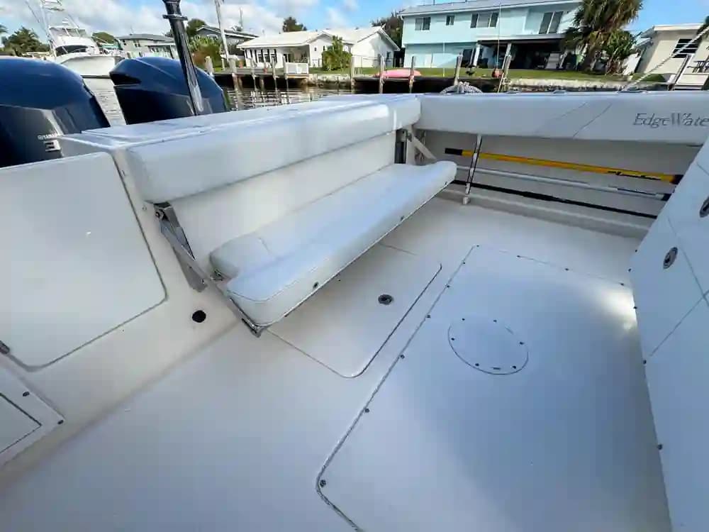 2013 EdgeWater 318CC for Sale in Deerfield Beach, Florida Center Console 3
