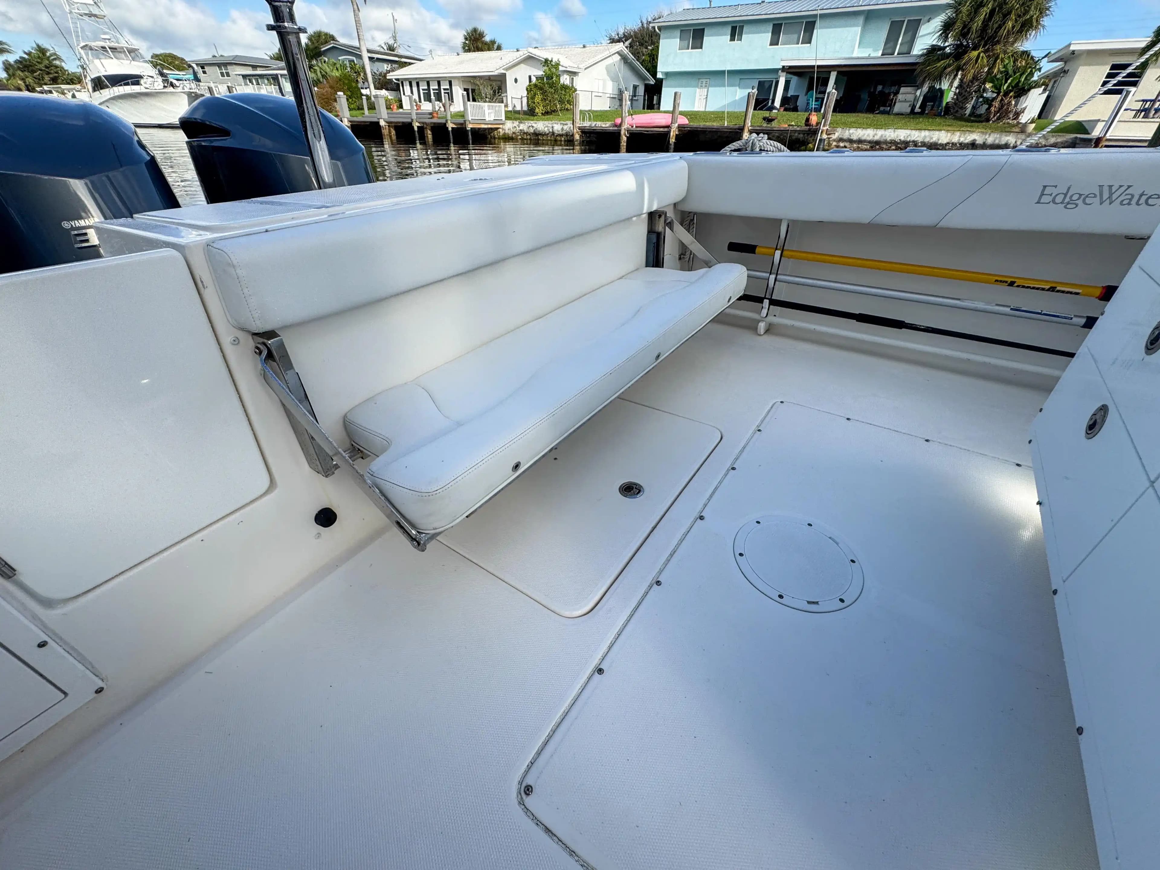 2013 EdgeWater 318CC for Sale in Deerfield Beach, Florida Center Console 3