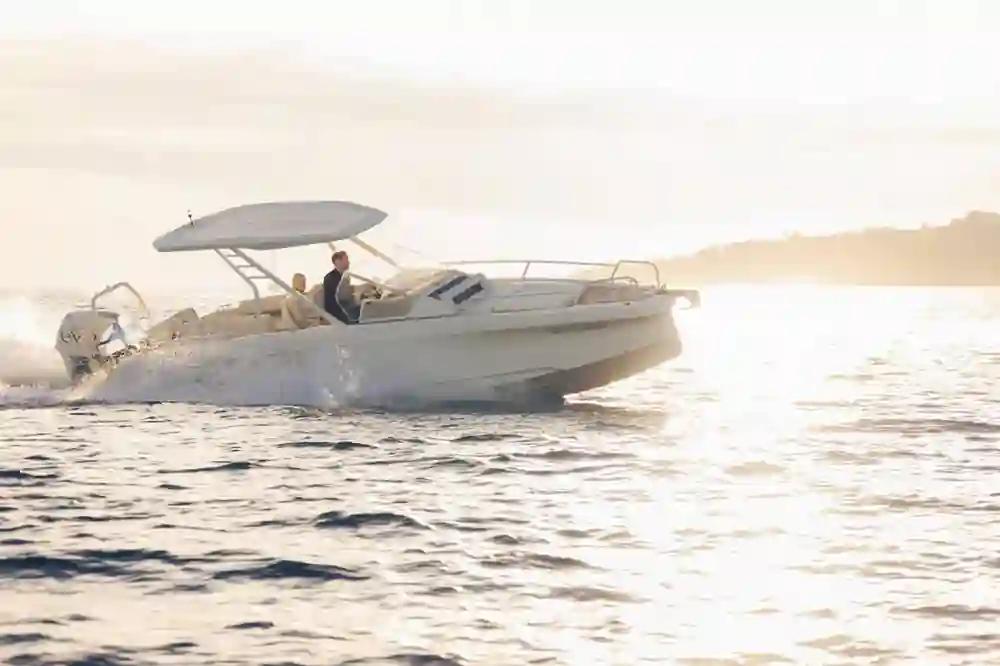 Axopar AX/E 25 Cross Top For Sale