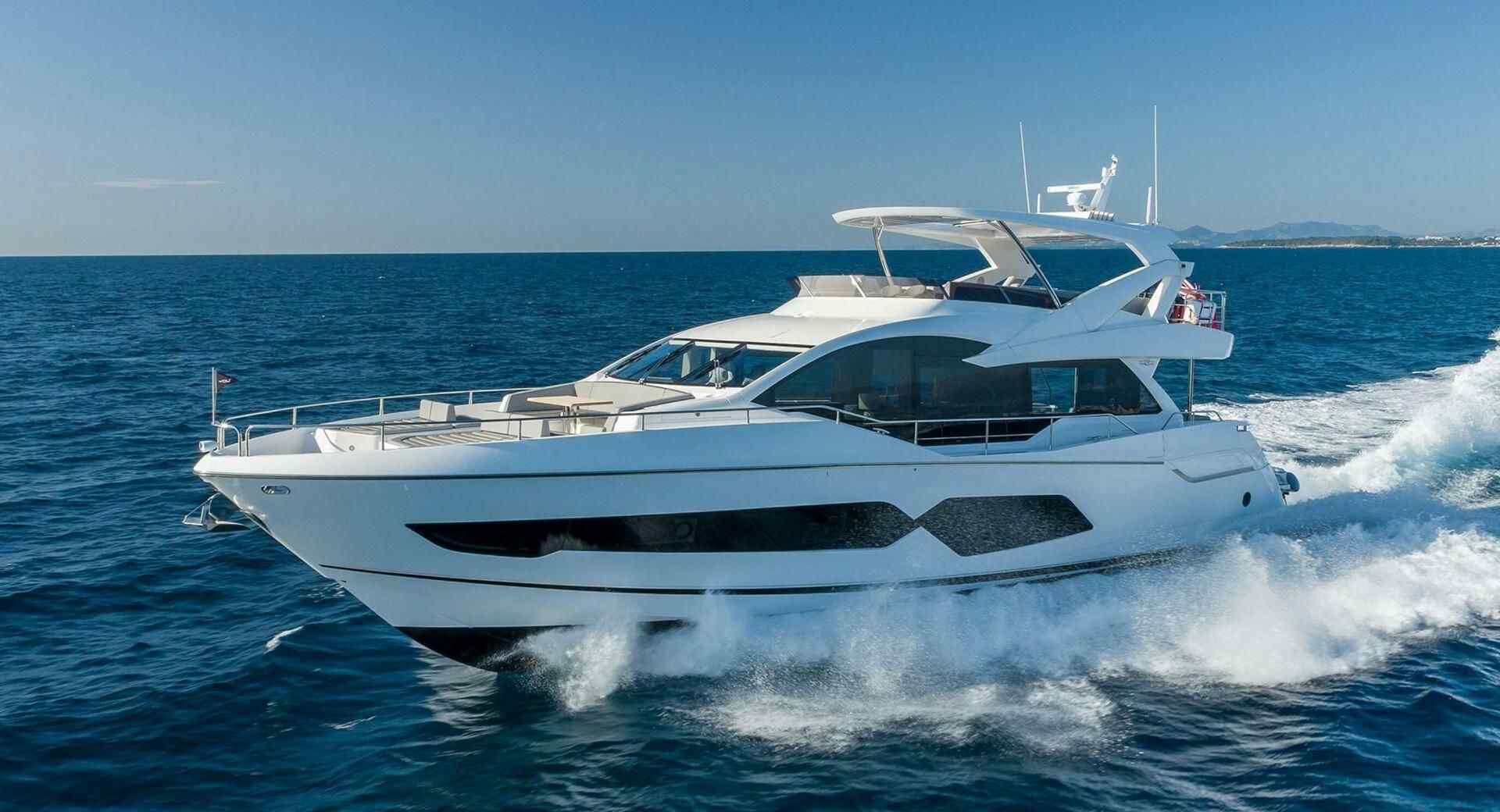 Yacht