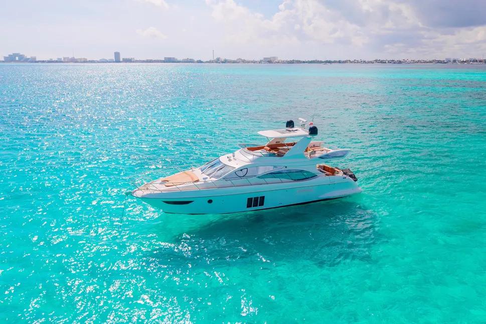 2011 Azimut 58