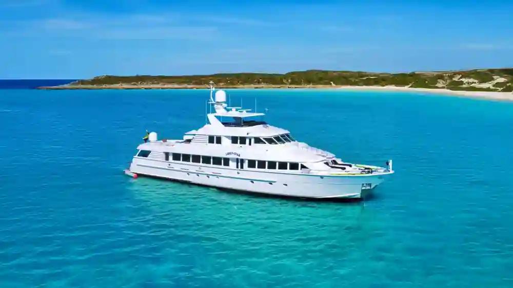 Hatteras 130 For Sale