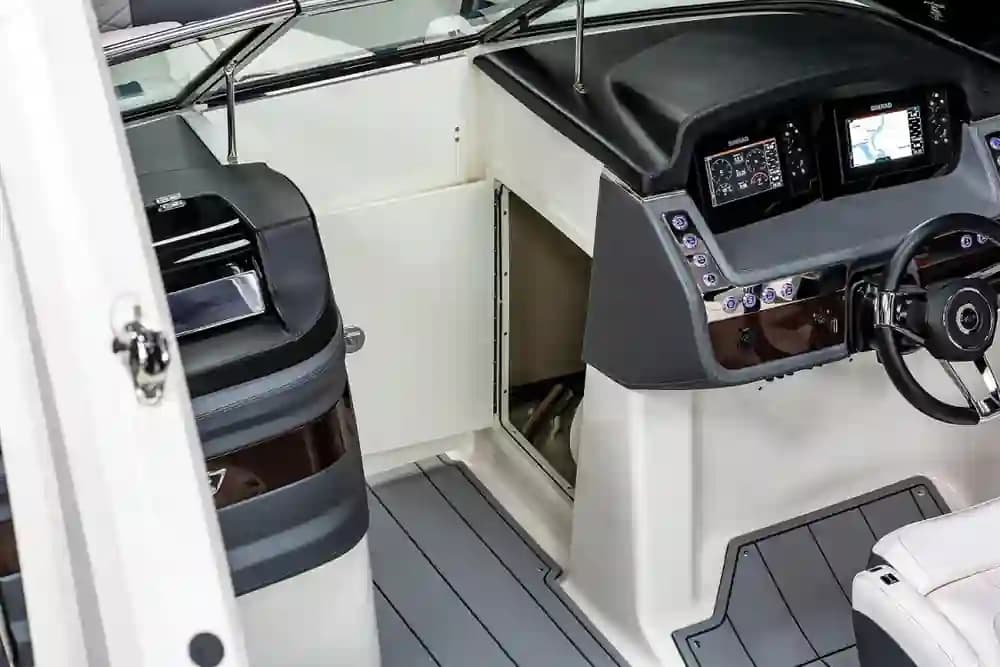 2026 Chaparral 270 OSX for Sale in Fort Lauderdale, Florida Bowrider 4