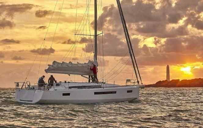 Yacht