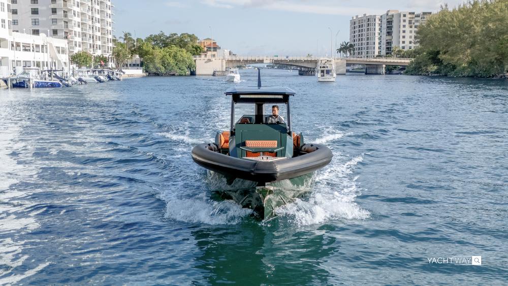 Skipper-38-Powerboats-US-For-Sale-YachtWay-2.jpg