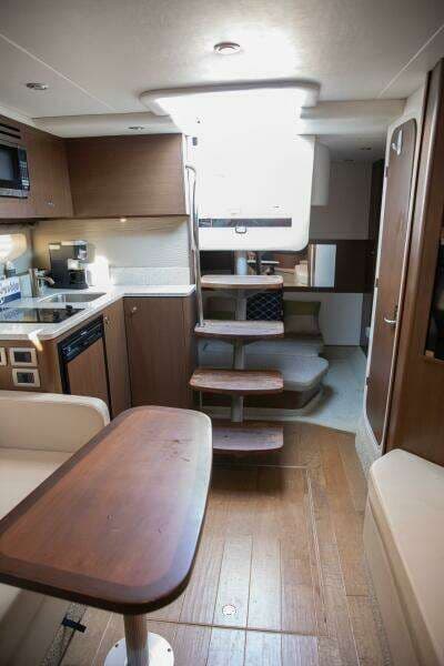 2016 Sea Ray Sundancer 350 for Sale in Tulsa, Oklahoma Express Cruiser 3