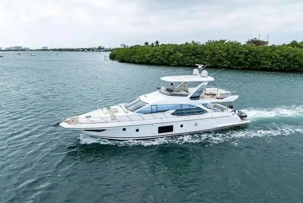Azimut 66 te koop