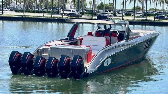 2020 Cigarette Racing 59' Tirranna