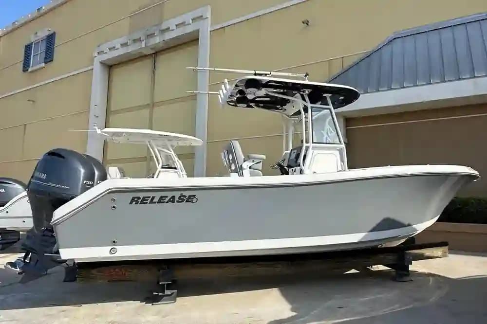 2021 Release 240 RX for Sale in Pompano Beach, Florida Center Console 3